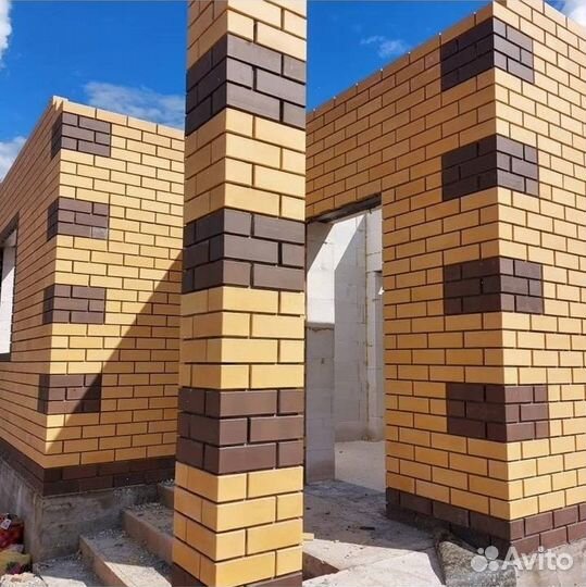 Облицовочный кирпич светлый