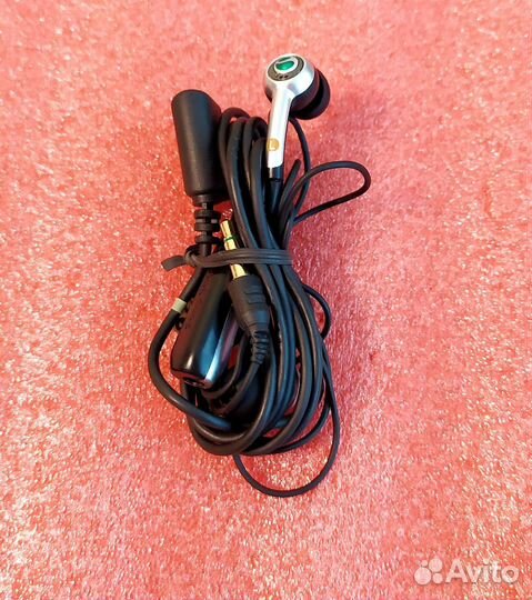 SonyEricsson Stereo FM Handfree HPR-20/HPM-70