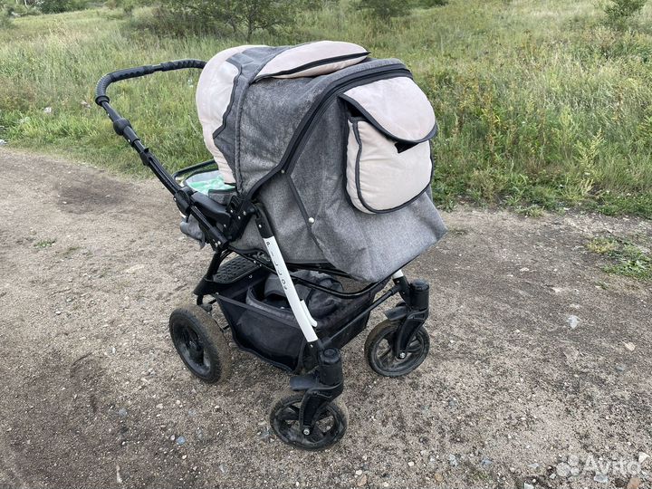 Детская коляска прогулочная с перекидной ручкой