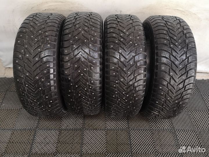Nokian Tyres Hakkapeliitta 10p SUV 215/65 R16