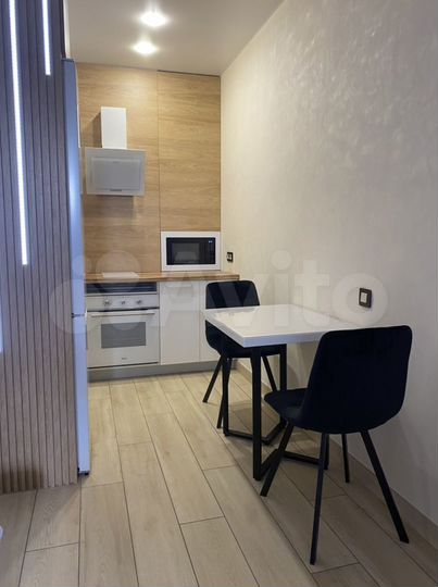 2-к. квартира, 40 м², 10/14 эт.