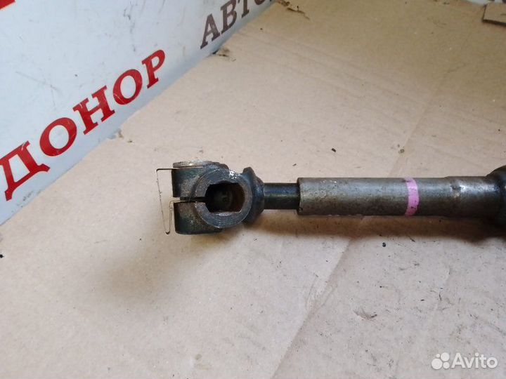 Рулевой карданчик Nissan Tiida 2008