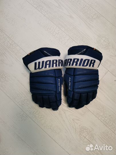 Краги хоккейные