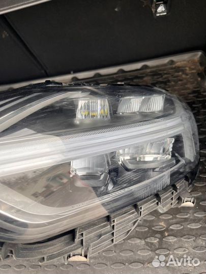 Фара светодиодная левая Volvo Xc60 2017-2022