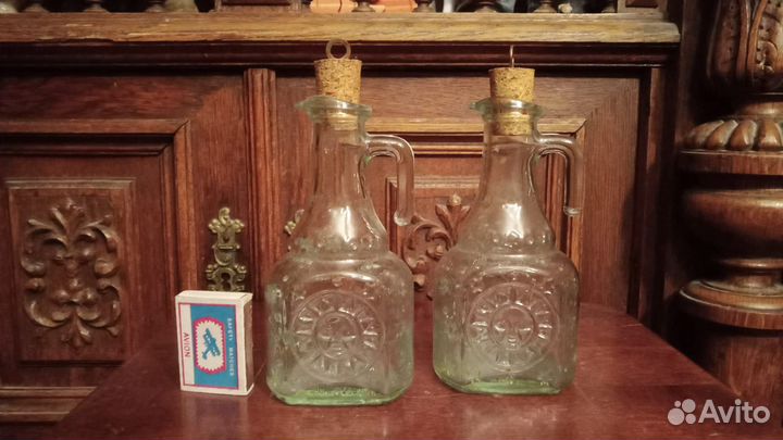 Стеклянные графинчики винтаж