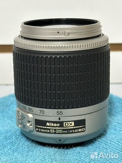 Объектив Nikon 55-200
