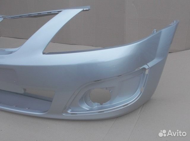 Бампер на Ваз Лада Ларгус в цвет