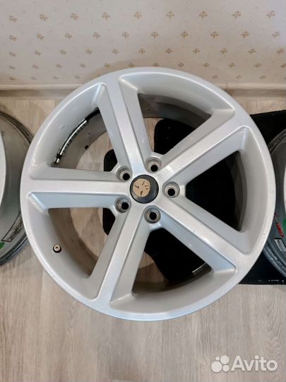 Диски на audi r18