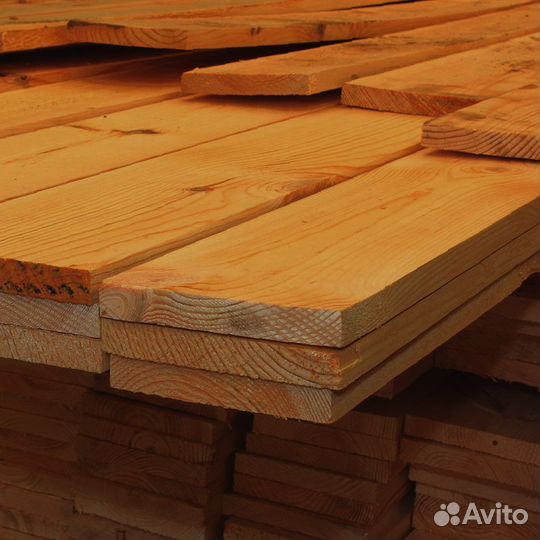 Качественные доски лиственницы 35x110 мм, готовы для использования