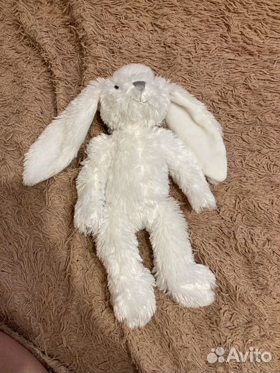 Плюшевый зайка