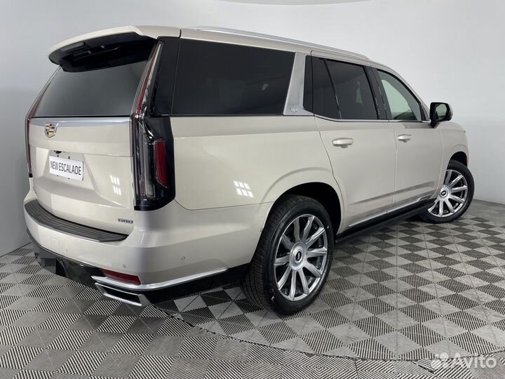 Cadillac Escalade 6.2 AT, 2022