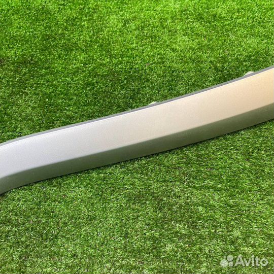 Сабли (накладки на консоль) пара Suzuki Escudo