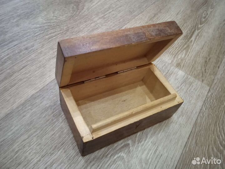 Резная шкатулочка из дерева. СССР