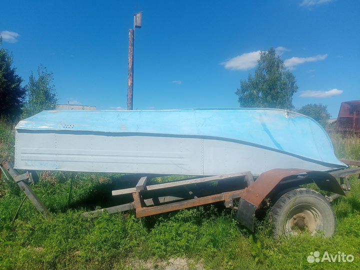 Продам лодку