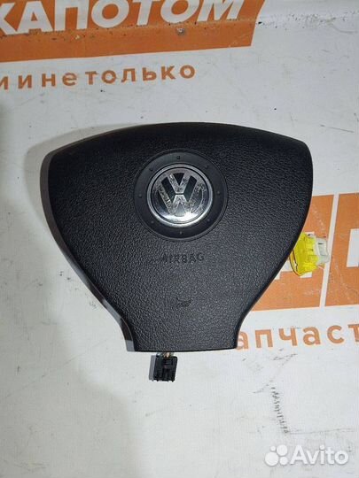 Подушка безопасности водителя Volkswagen Tiguan