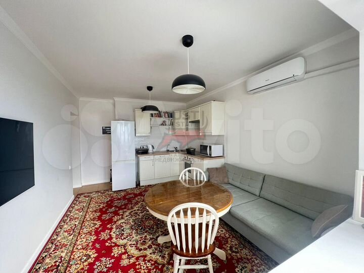 2-к. квартира, 69,6 м², 8/10 эт.