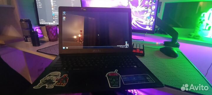 Ноутбук asus