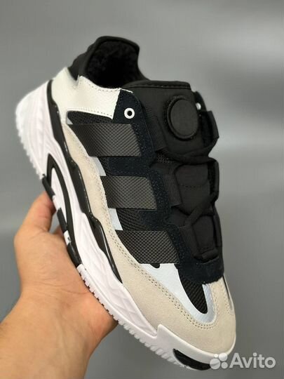 Кроссовки adidas niteball