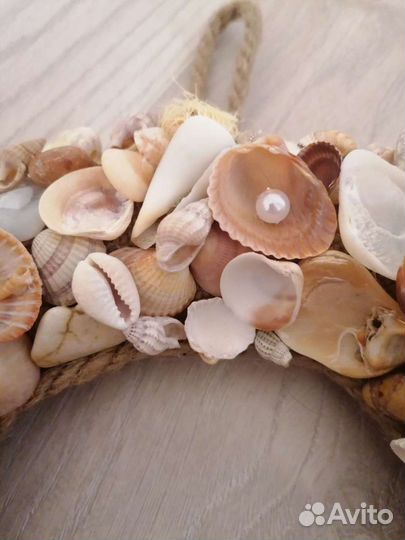 Венок интерьерный из ракушек 