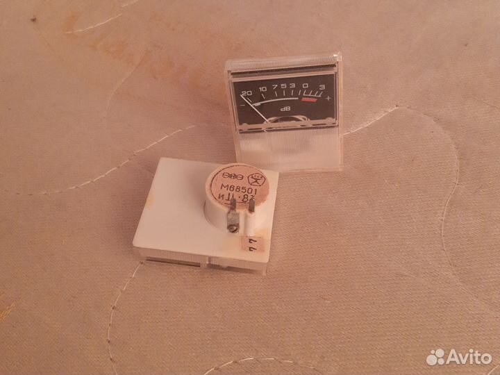 Стрелочный индикатор М68501