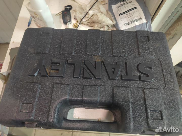 Перфоратор stanley shr264k