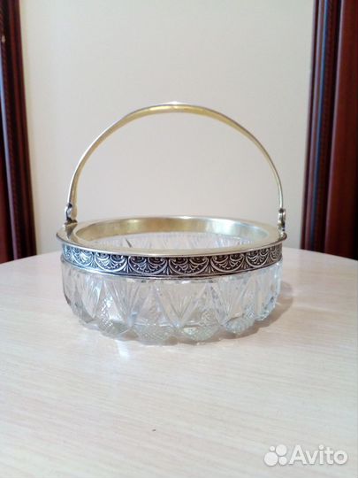 Старинная конфетница, серебро 875 проба с головой