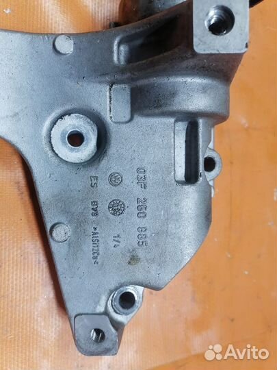 Кронштейн компрессора кондиционера VAG VW 1.2 CBZ