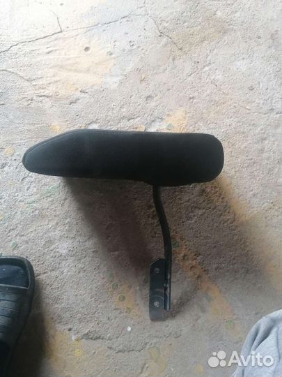 Подлокотник ваз 2110-11-12