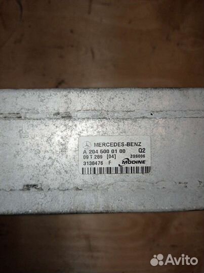 Радиатор интеркуллера Mercedes-Benz W207/212