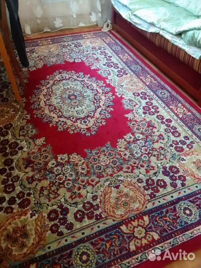 Ковер шерстяной