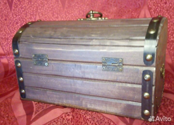 Сундук-шкатулка