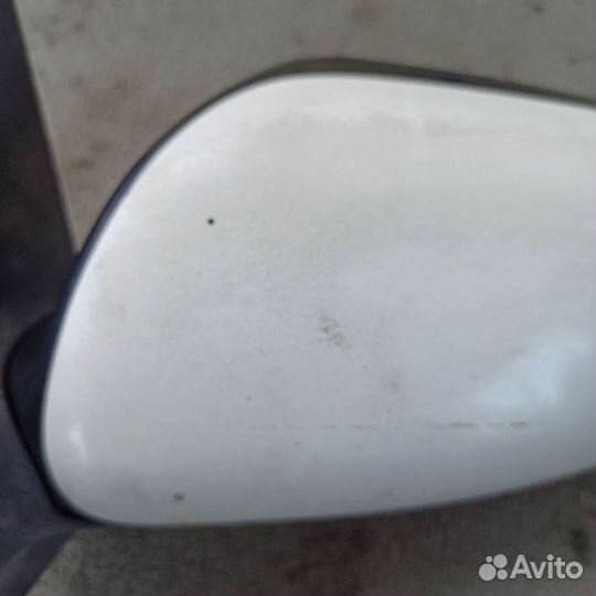 Зеркало левое Toyota Vitz, platz 10 рестайлинг
