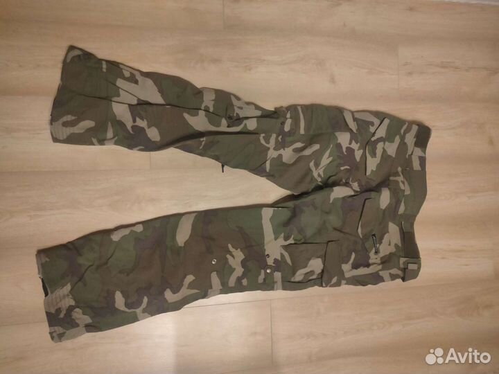 Штаны для катания на сноуборде