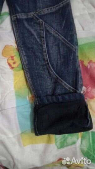 Джинсы новые для девочки