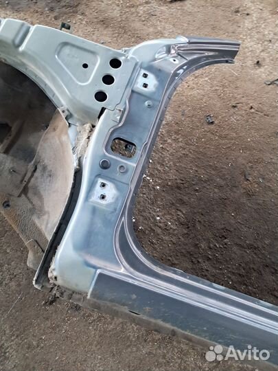 LADA Vesta порог левый