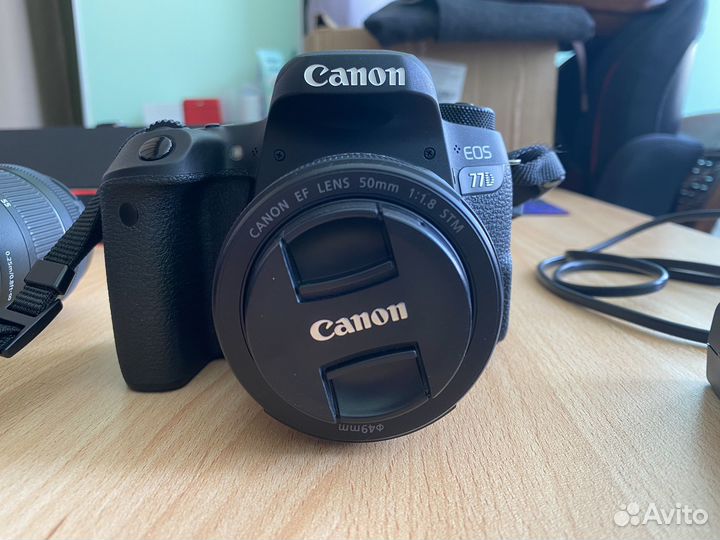 Фотоаппарат canon eos 77d