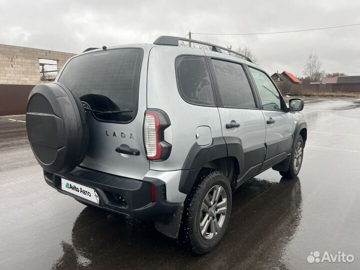 ВАЗ Niva Travel 1.7 МТ, 2023, 20 000 км