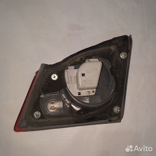 Фонарь задний левый Honda Civic 4D седан дорест