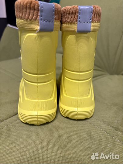 Детские резиновые сапоги 22 размер