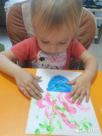 Няня почасовая Тюмень (с развивающими занятиями)