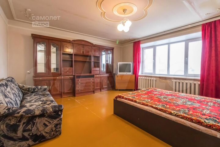 3-к. квартира, 87 м², 6/9 эт.