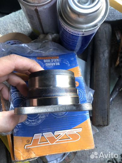 Полуступица Toyota Carina/Caldina/Corona