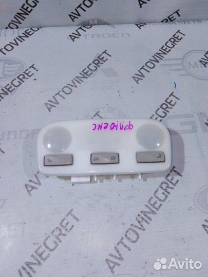 Плафон салонный Renault Fluence