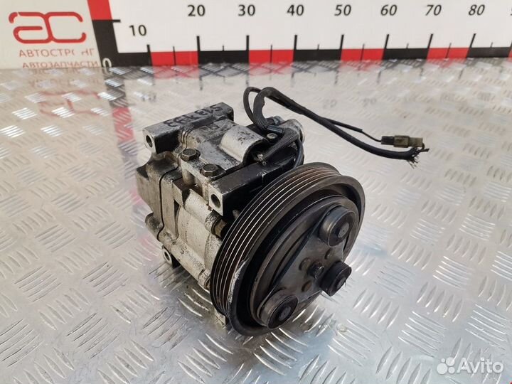 Компрессор кондиционера Mazda Xedos 6 1997
