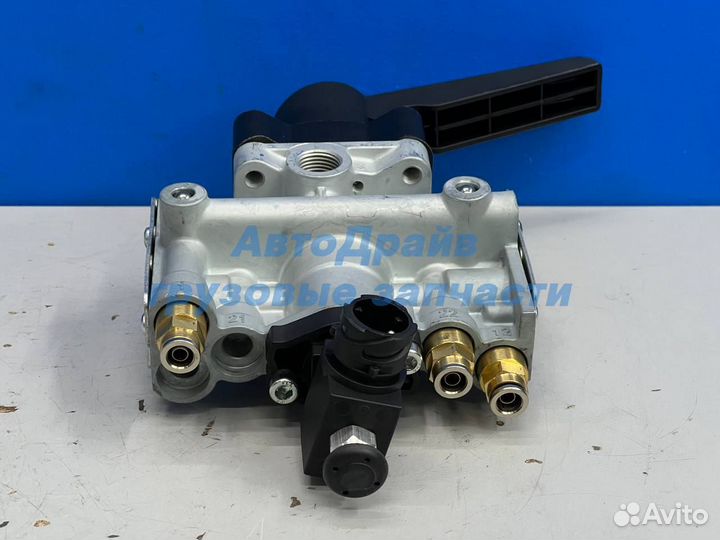 Кран ручного управления пневмоподвеской Schmitz