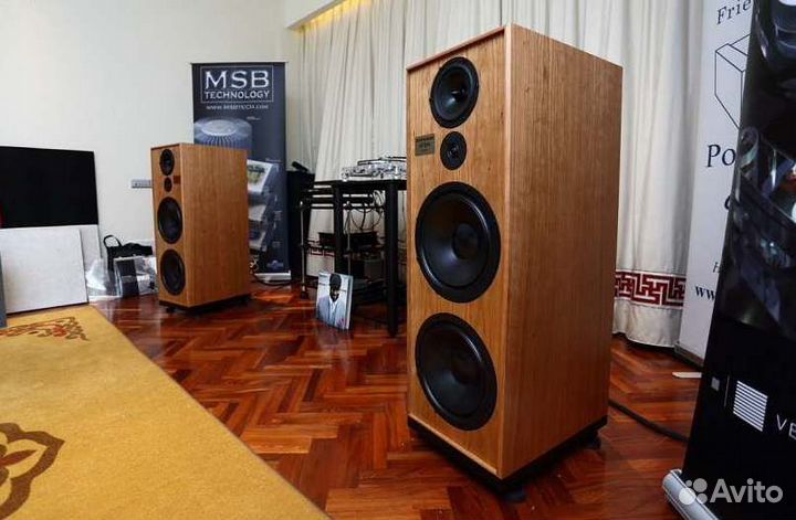 Напольная акустика Spendor Classic 200