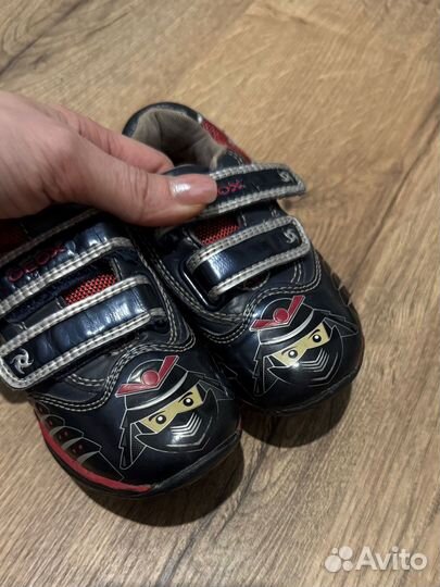 Детские кроссовки geox 23 кожа