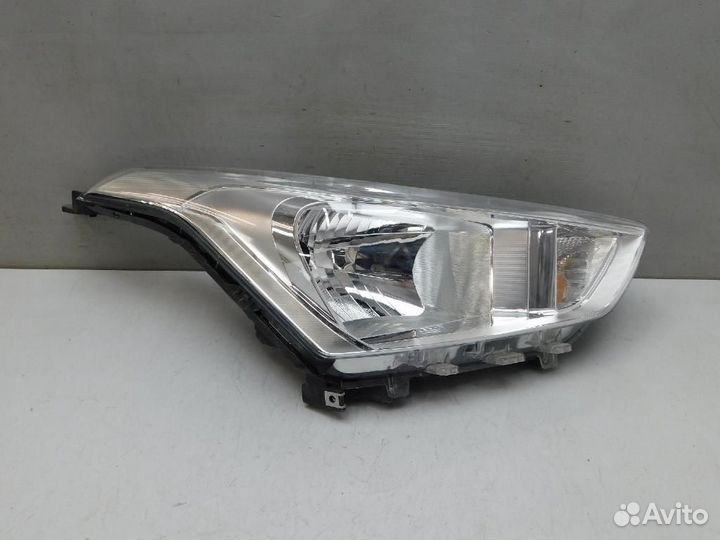 Фара правая Hyundai Creta