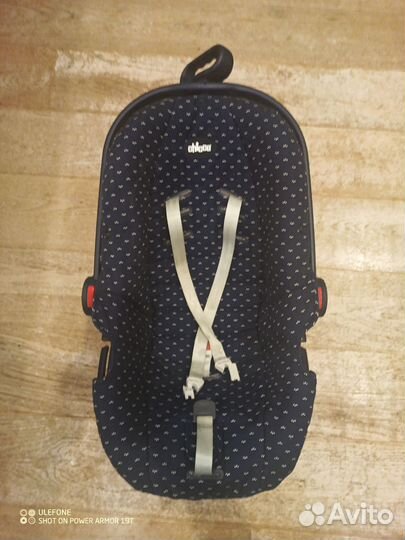 Детское кресло переноска chicco в хор. состоянии