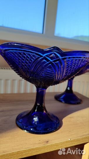 Конфетница цветное стекло